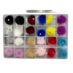 Pompon Nail Art Magnet